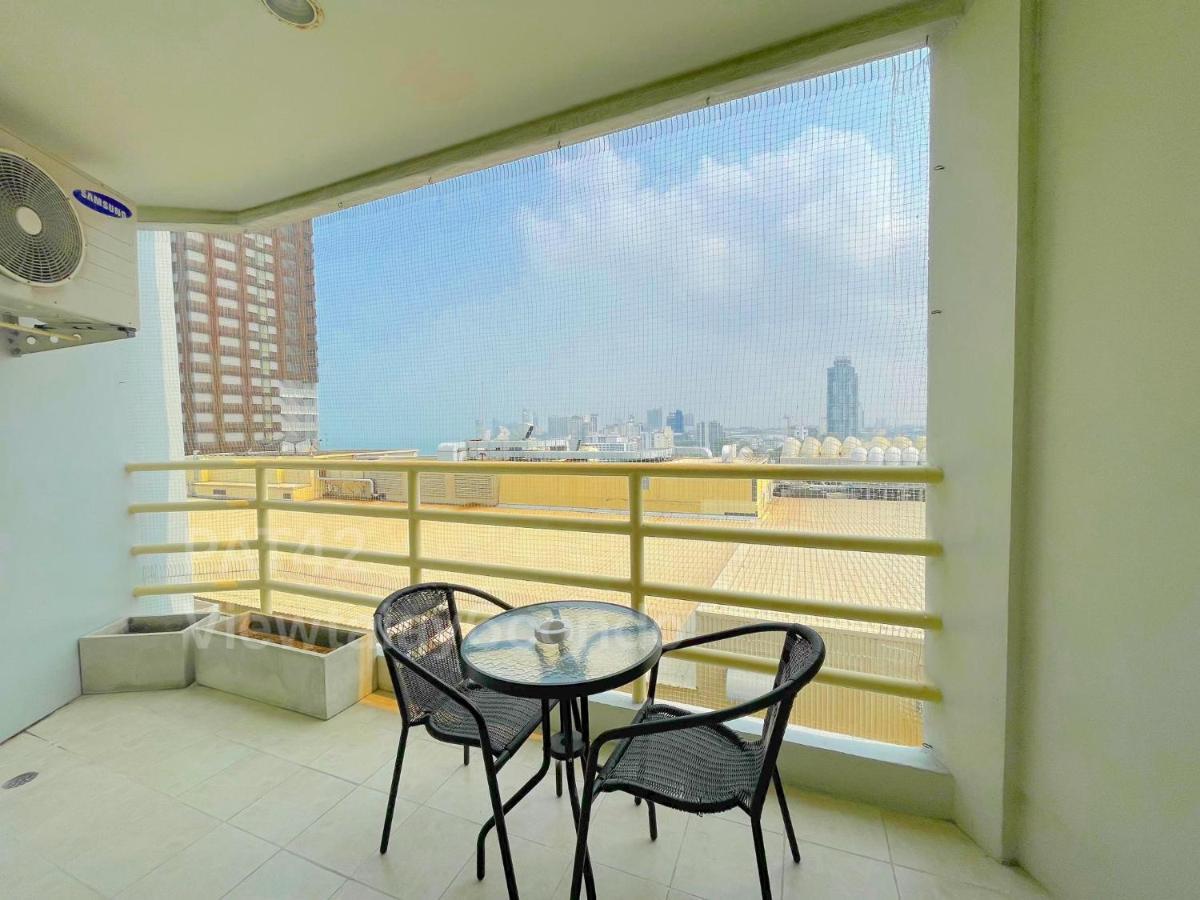 View Talay 6 By Pat 42 Apartment Pattaya Luaran gambar