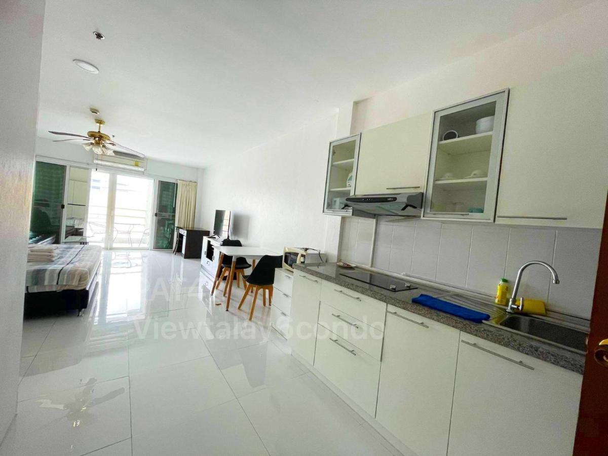 View Talay 6 By Pat 42 Apartment Pattaya Luaran gambar