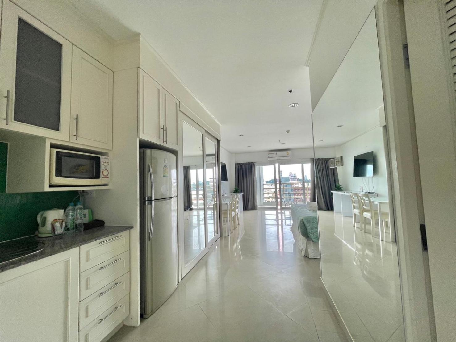 View Talay 6 By Pat 42 Apartment Pattaya Luaran gambar