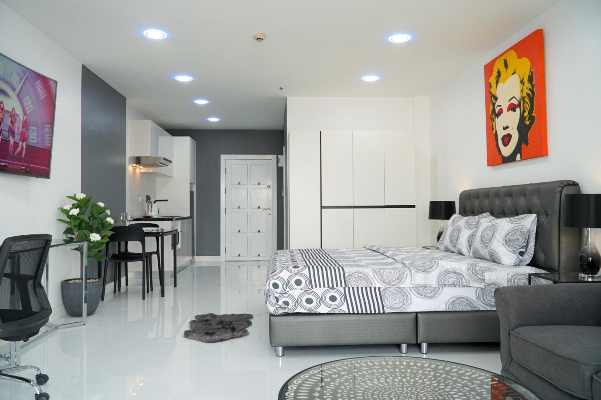View Talay 6 By Pat 42 Apartment Pattaya Luaran gambar