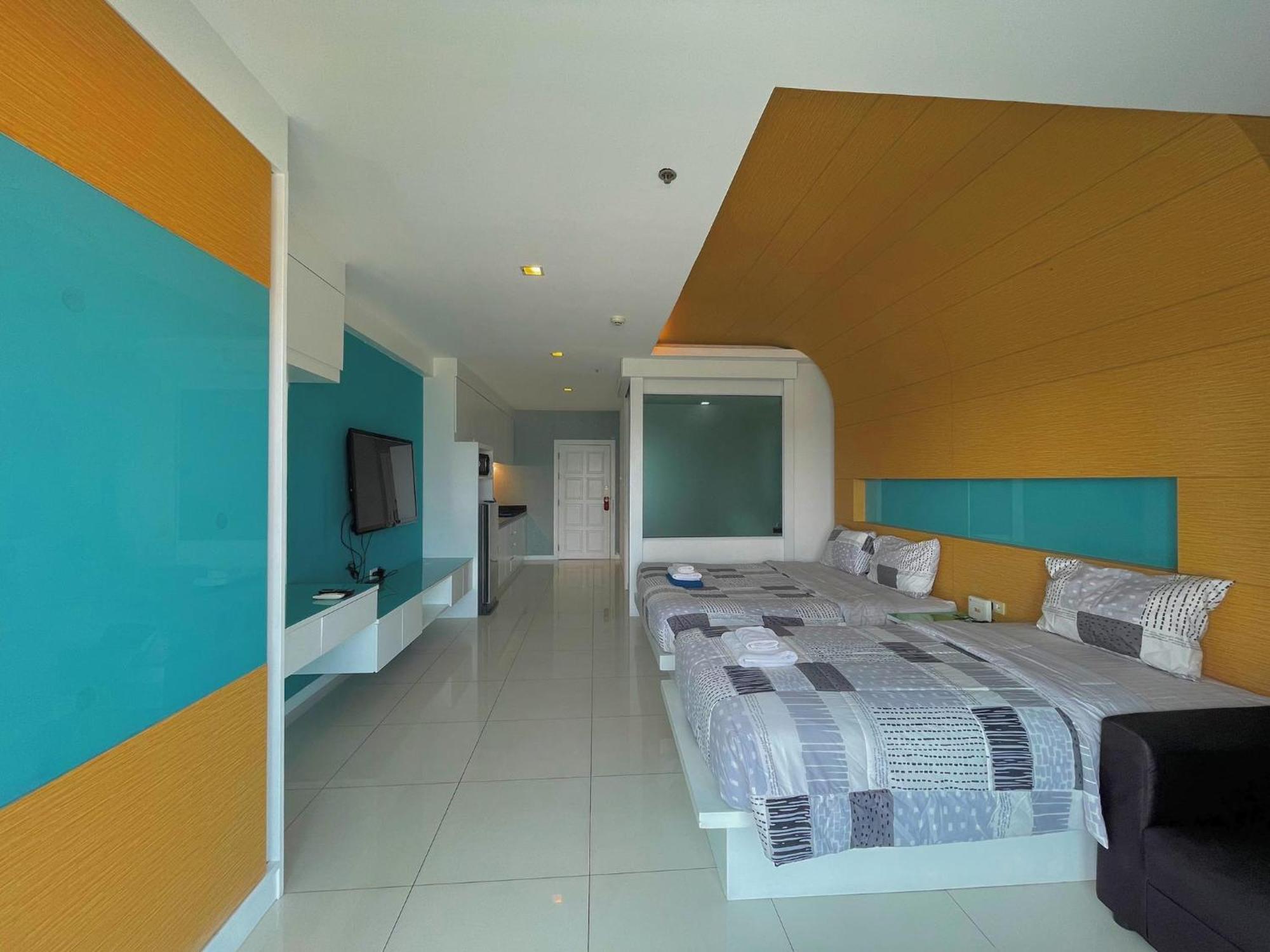 View Talay 6 By Pat 42 Apartment Pattaya Luaran gambar