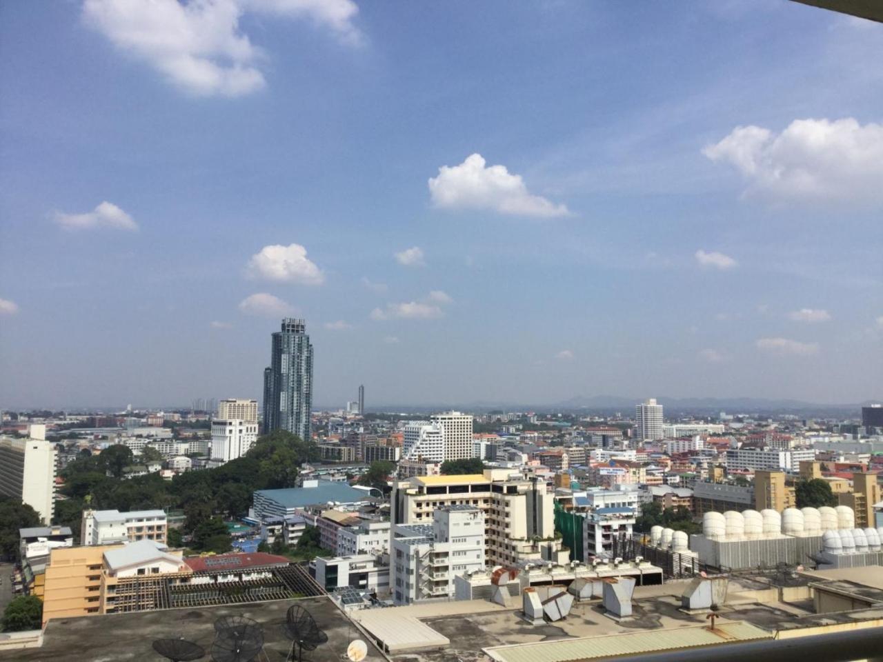 View Talay 6 By Pat 42 Apartment Pattaya Luaran gambar